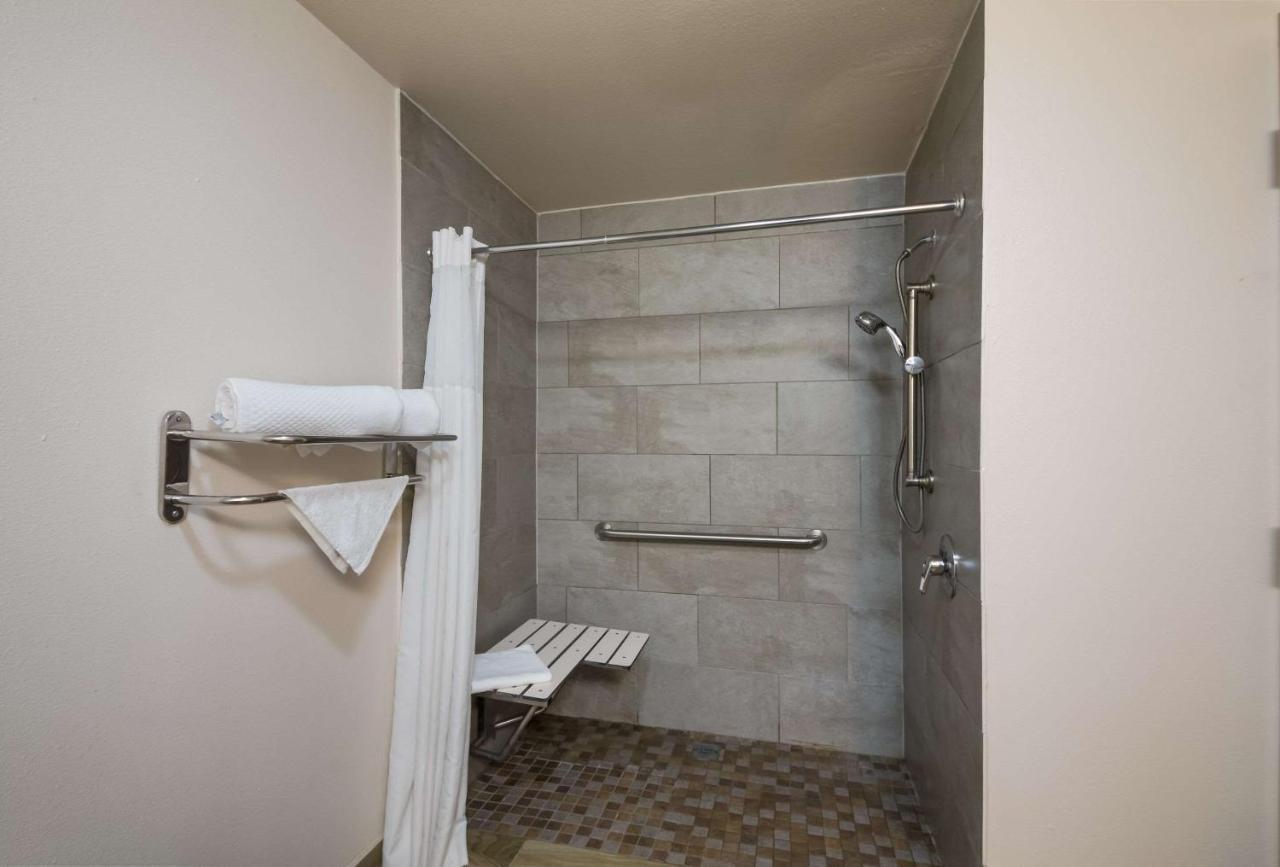 Hotel Quality &