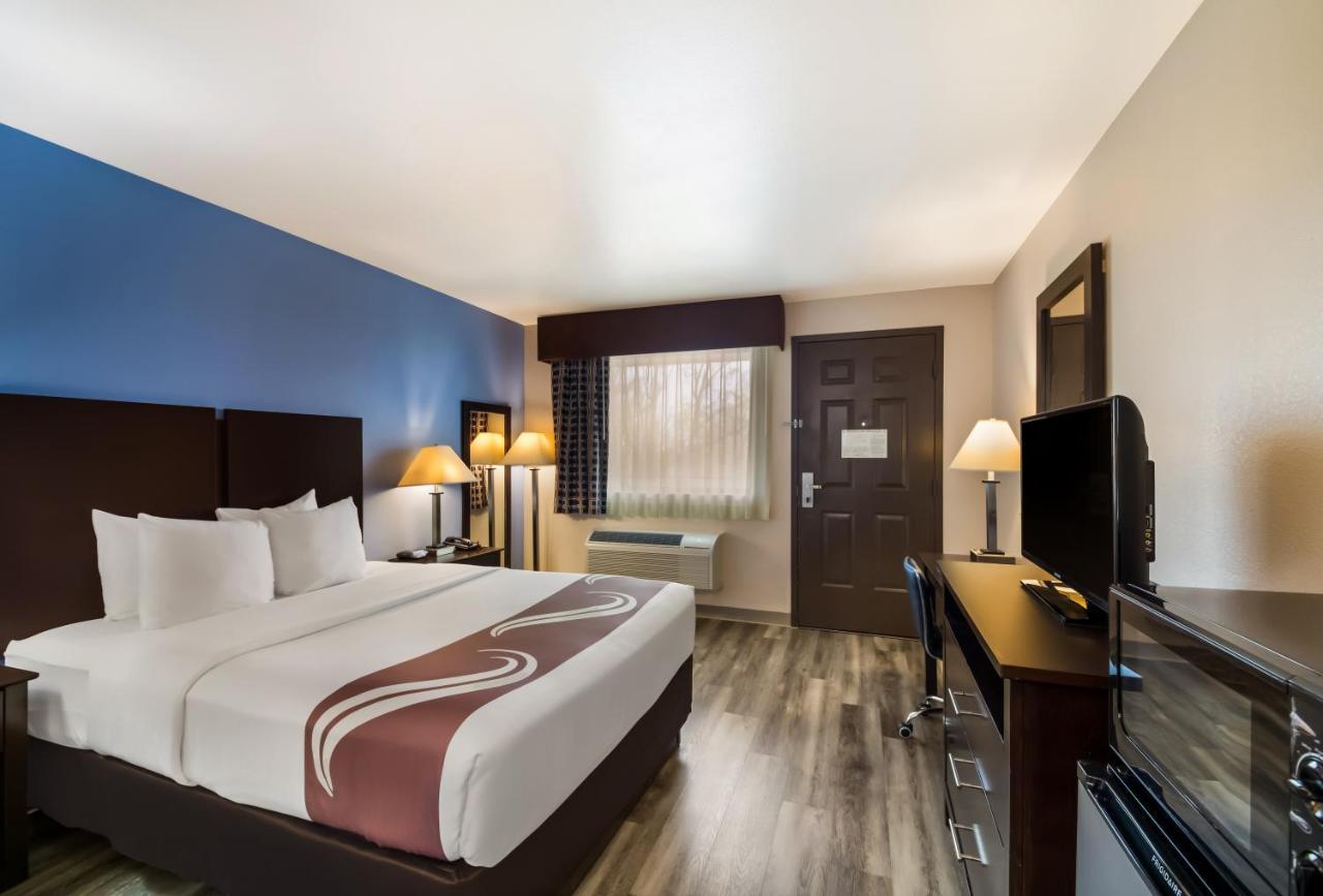 Quality & Hotel