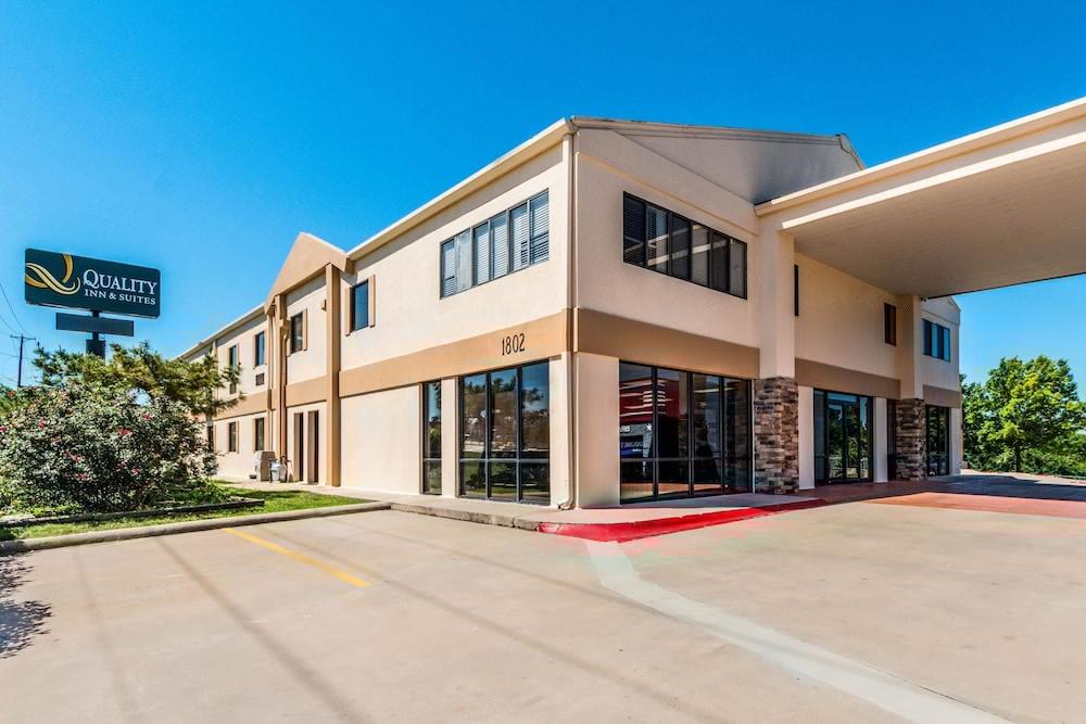 Quality & 2* Round Rock