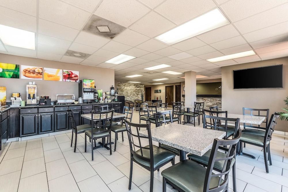 Quality & Hotel Round Rock